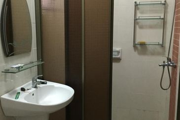 Putrajaya Precint 14 dsl terrace intetmediate unit