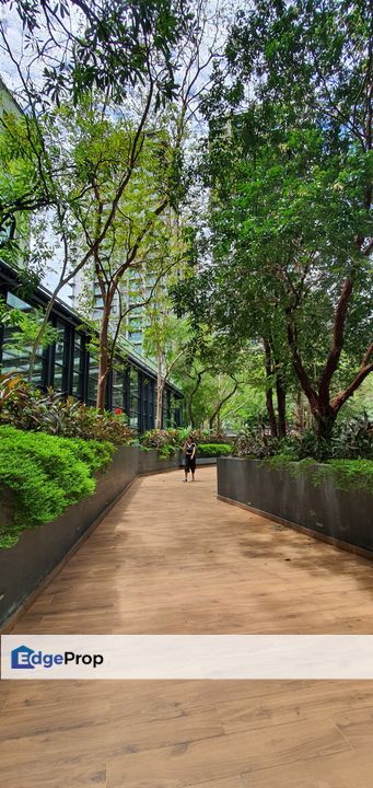 Publika Retail shop dual entrance , Kuala Lumpur, Dutamas