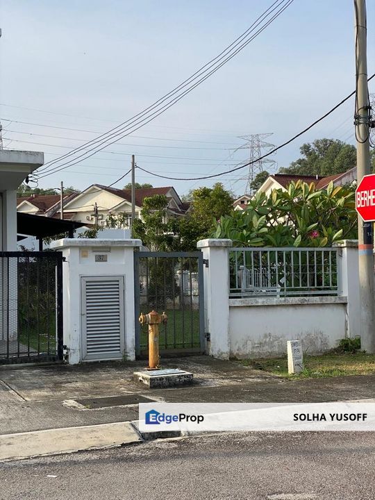 Salak Perdana Greenwoods corner dsl, Selangor, Dengkil