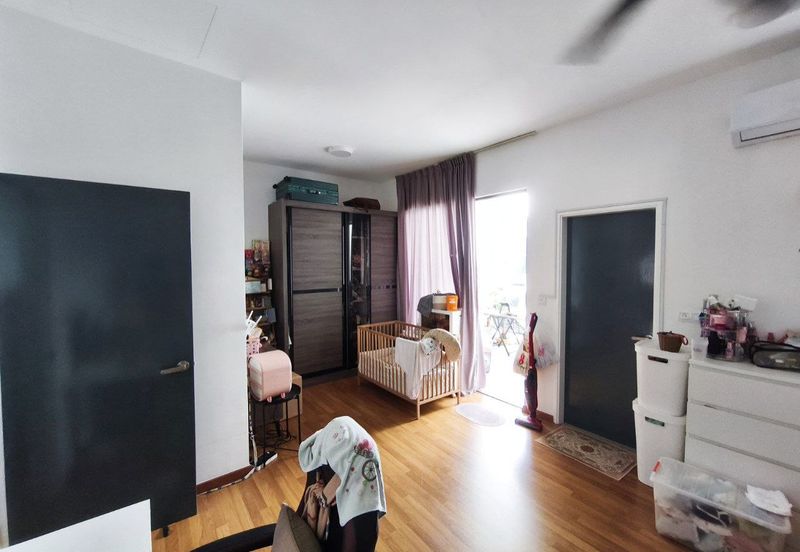 Ayden Townhouse Warisan Puteri