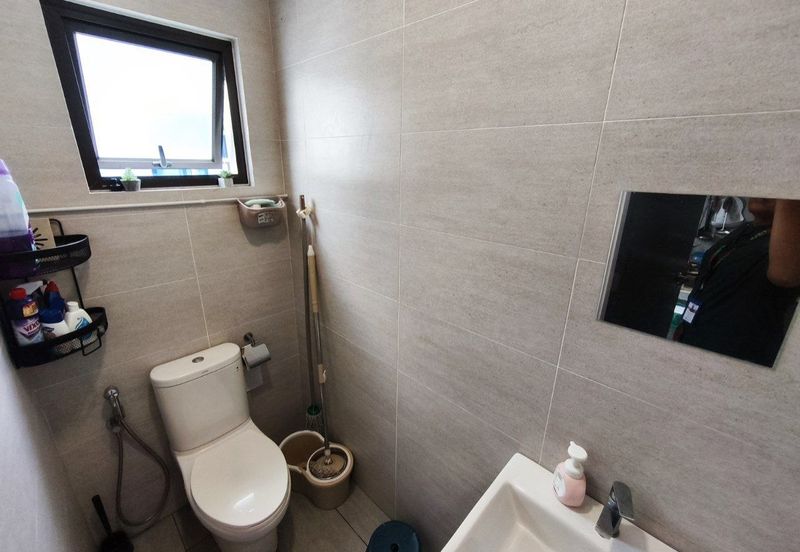 Ayden Townhouse Warisan Puteri