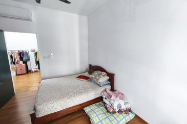 Ayden Townhouse Warisan Puteri