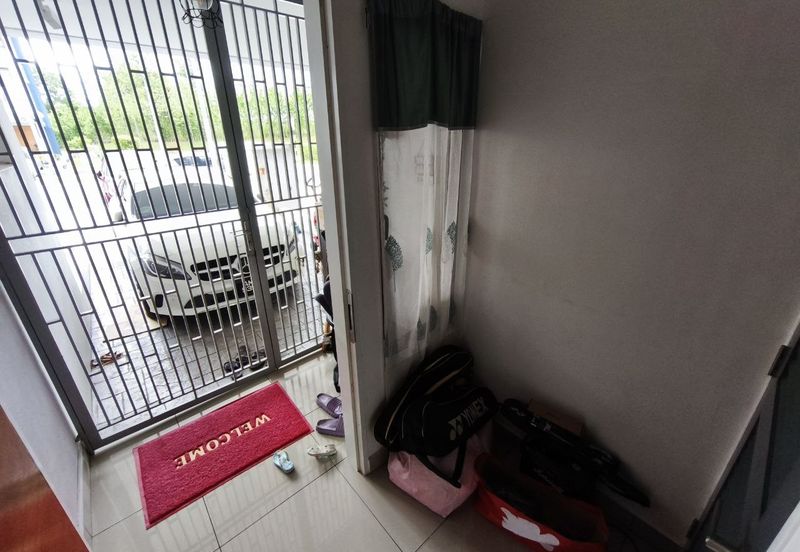 Ayden Townhouse Warisan Puteri