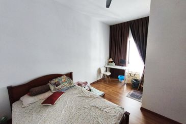 Ayden Townhouse Warisan Puteri