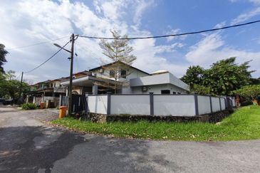 Jalan Kemboja 2