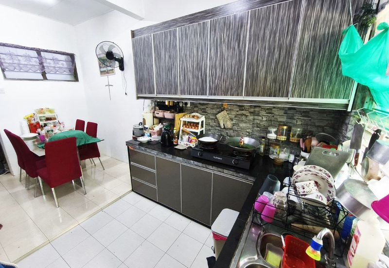 Taman Langat Utama 3 @ Jalan Halia 6