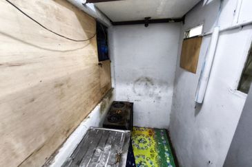 Apartment Beringin Taman Tun Perak Rawang for sale