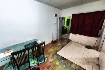 Apartment Beringin Taman Tun Perak Rawang for sale