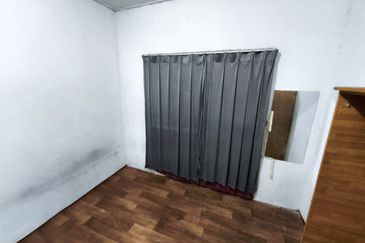 Apartment Beringin Taman Tun Perak Rawang for sale