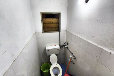 Apartment Beringin Taman Tun Perak Rawang for sale