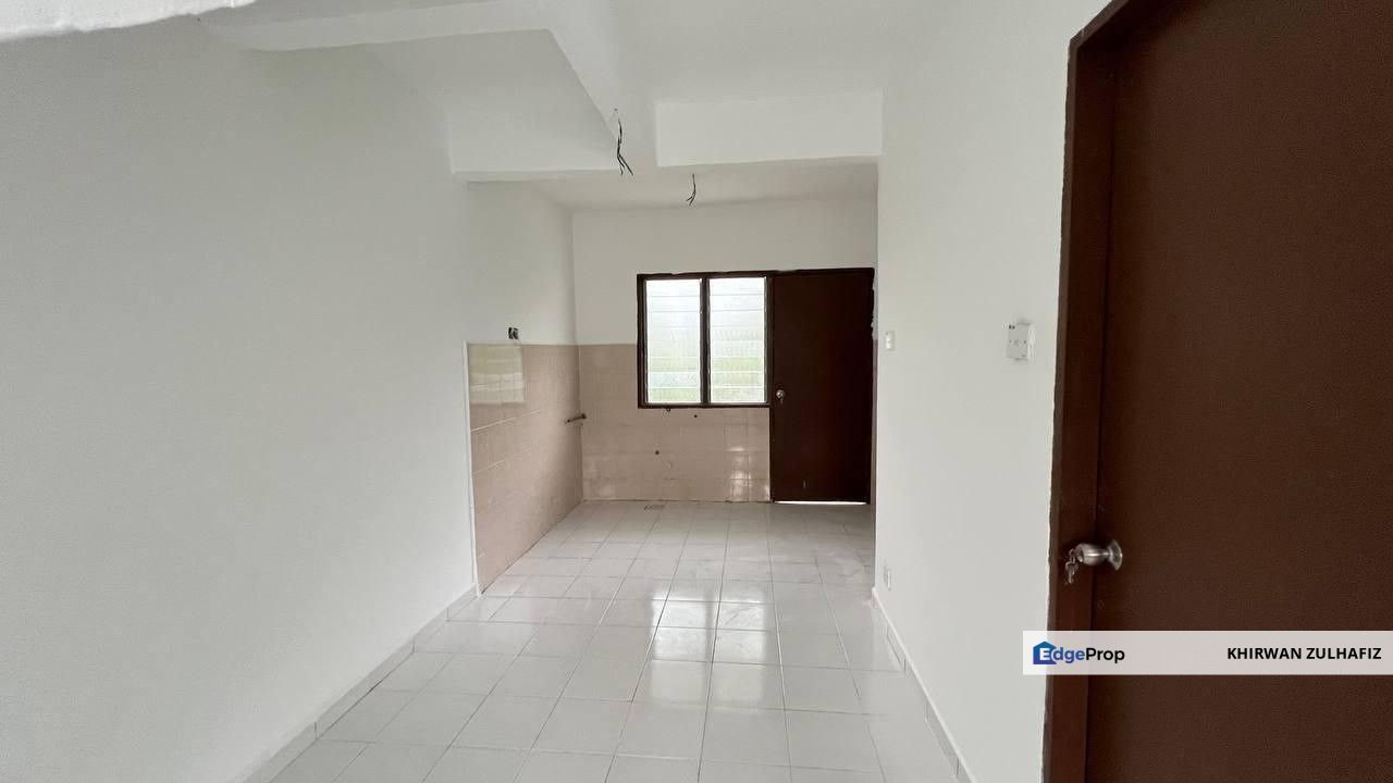 Taman Serendah Makmur Serendah 1.5 Storey Terrace For Sale, Selangor, Serendah
