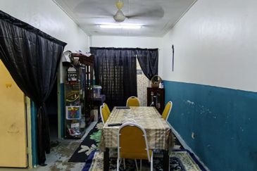 Taman Telipot Bukit Beruntung Single Storey Terrace For Sale