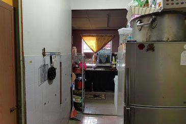 Taman Telipot Bukit Beruntung Single Storey Terrace For Sale
