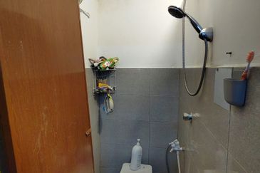 Taman Telipot Bukit Beruntung Single Storey Terrace For Sale