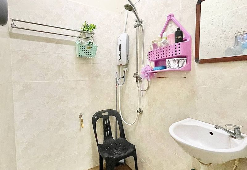 Jalan Kasturisari 2B/1 