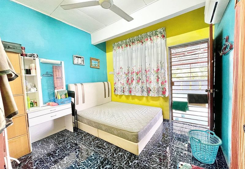 Jalan Kasturisari 2B/1 