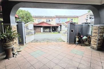 Jalan Kasturisari 2B/1 