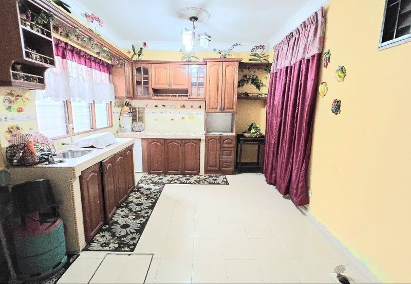 Jalan Kasturisari 2B/1 