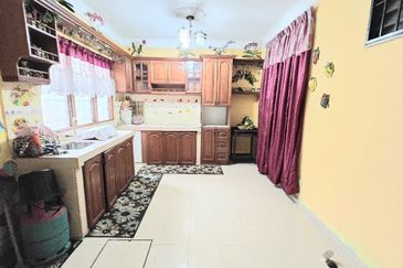 Jalan Kasturisari 2B/1 