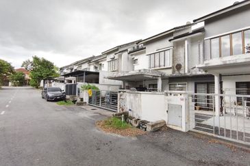 Jalan Gapi Antara Gapi Serendah Selangor Double Storey Corner Lot For Sale