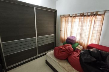 Jalan Gapi Antara Gapi Serendah Selangor Double Storey Corner Lot For Sale