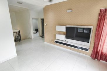 Jalan Gapi Antara Gapi Serendah Selangor Double Storey Corner Lot For Sale