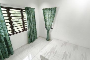 Jalan Gapi Antara Gapi Serendah Selangor Double Storey Corner Lot For Sale