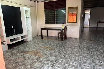 Kampung Sungai Ramal Luar