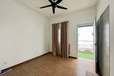 Jalan Bukit Rahman Putra