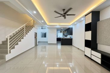 Jalan Bukit Rahman Putra