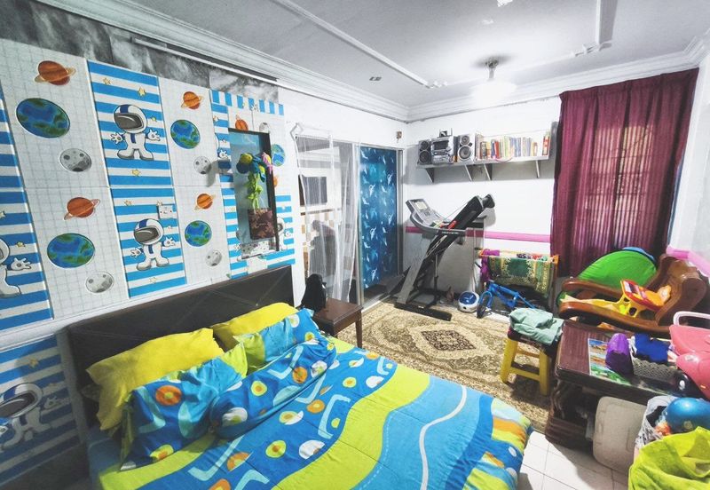 Mawar Apartment (Taman Bunga Raya)