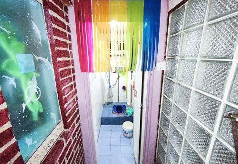 Mawar Apartment (Taman Bunga Raya)