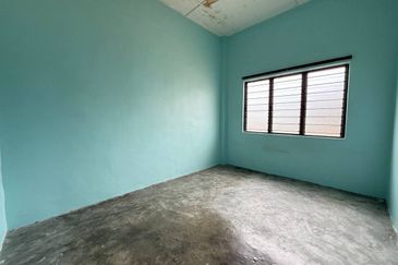 Taman Pulai Utama Flat