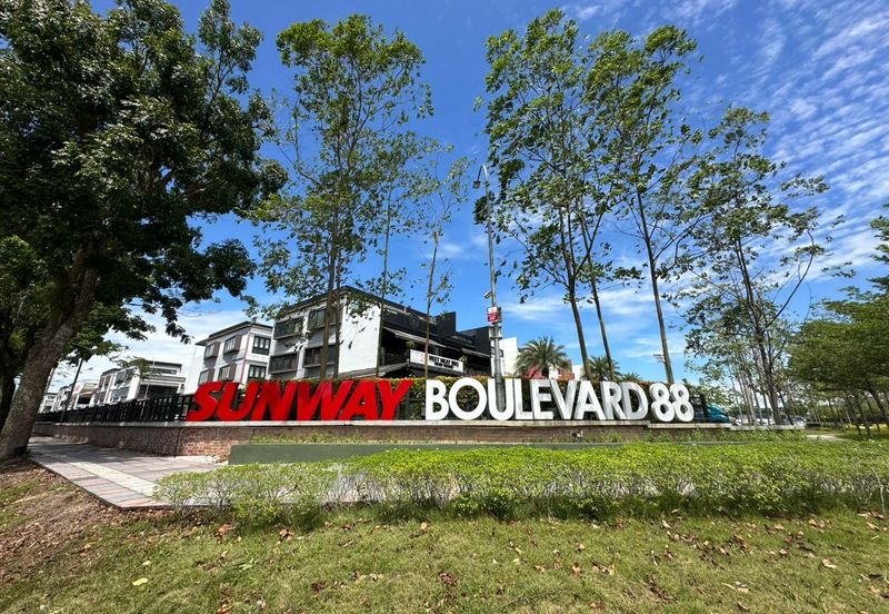 Medini Iskandar Sunway Boulavard 3 Storey Shop Corner Lot For Sale