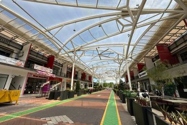 Medini Iskandar Sunway Boulavard 3 Storey Shop Corner Lot For Sale