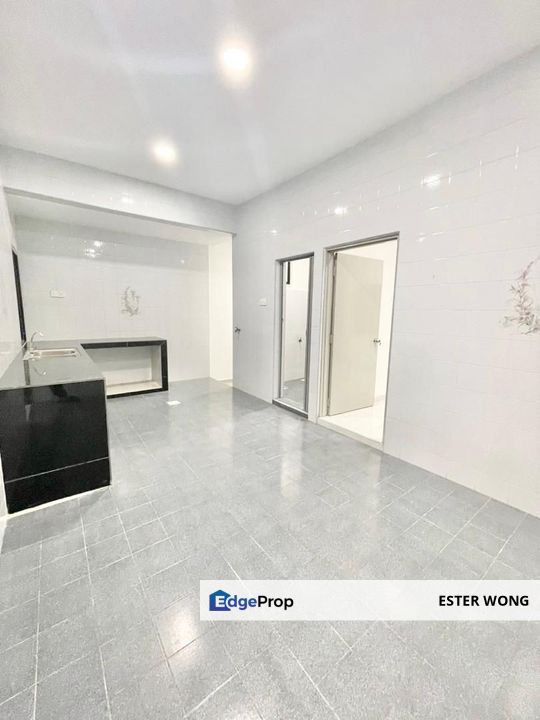 Taman Universiti Skudai Johor Single Strorey Terraced House For Sale, Johor, Skudai