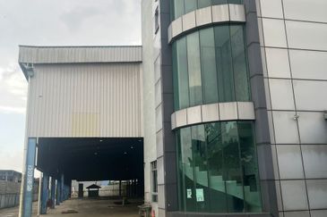 Kelapa Sawit Open Shed Factory For Rent