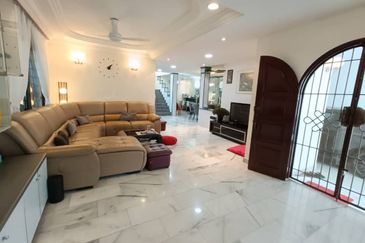 Taman Nong Chik Heights