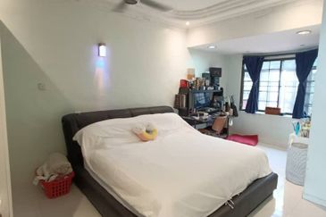 Taman Nong Chik Heights