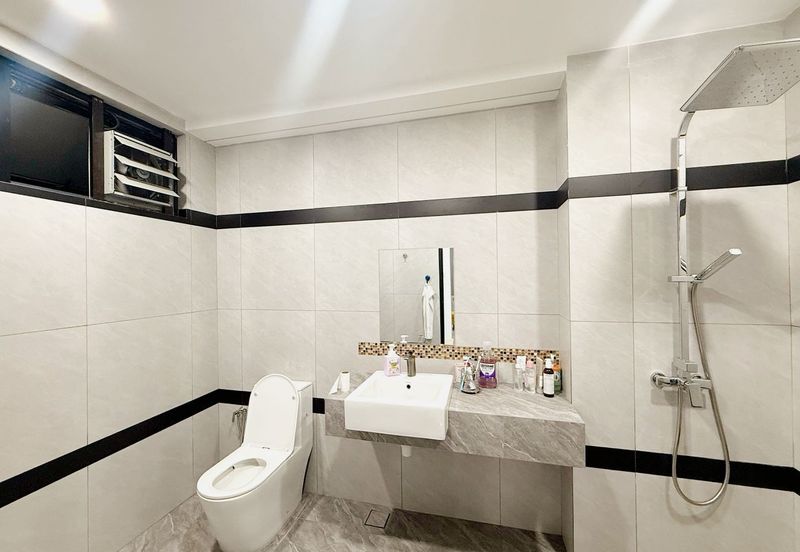 Senibong Cove Waterway Residences