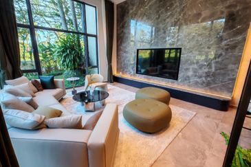 2.5 Storey Cluster House For Sale