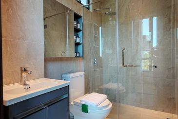 2.5 Storey Cluster House For Sale