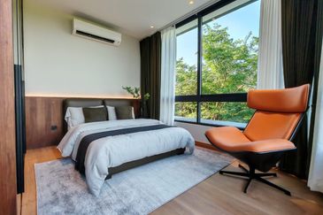 2.5 Storey Cluster House For Sale