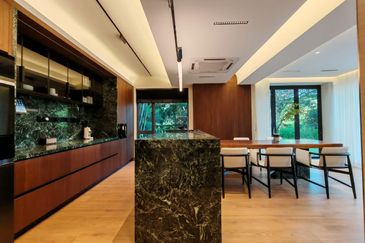 2.5 Storey Cluster House For Sale