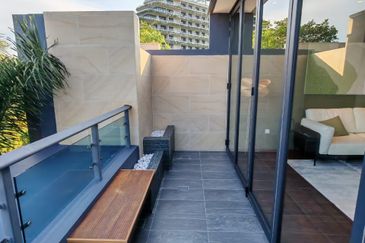 2.5 Storey Cluster House For Sale