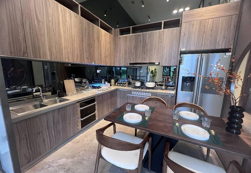 Golf & Resort Forest City, Fringe Villa