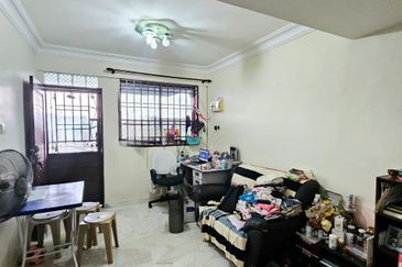 Flat Taman Ungku Tun Aminah