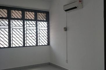 Taman Desa Cemerlang