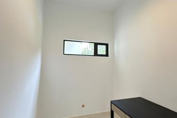 Avira Garden Terraces @ Medini