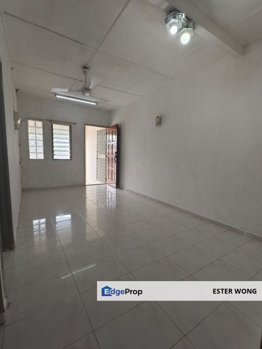 Taman Universiti - 1 Storey Low-Cost House For Sale, Johor, Skudai